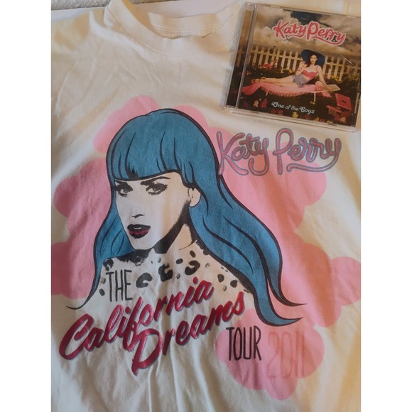 Other - Katy Perry Vintage World Tour Music Tshirt And One Of The Boys CD Lot HTF Rare